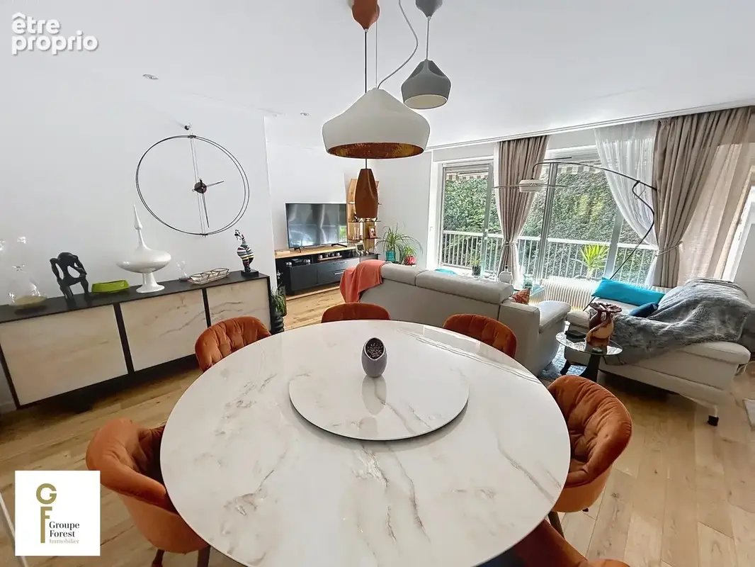Appartement 3 pièces 77 m² à vendre à Roubaix (59100) - photo 2