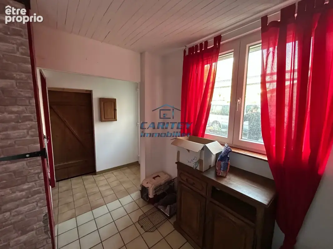 Maison de 147 m2 avec grand atelier et terrain de 10 ares 85 caCARITEY Immobilier vous présente cette belle o - photo 11