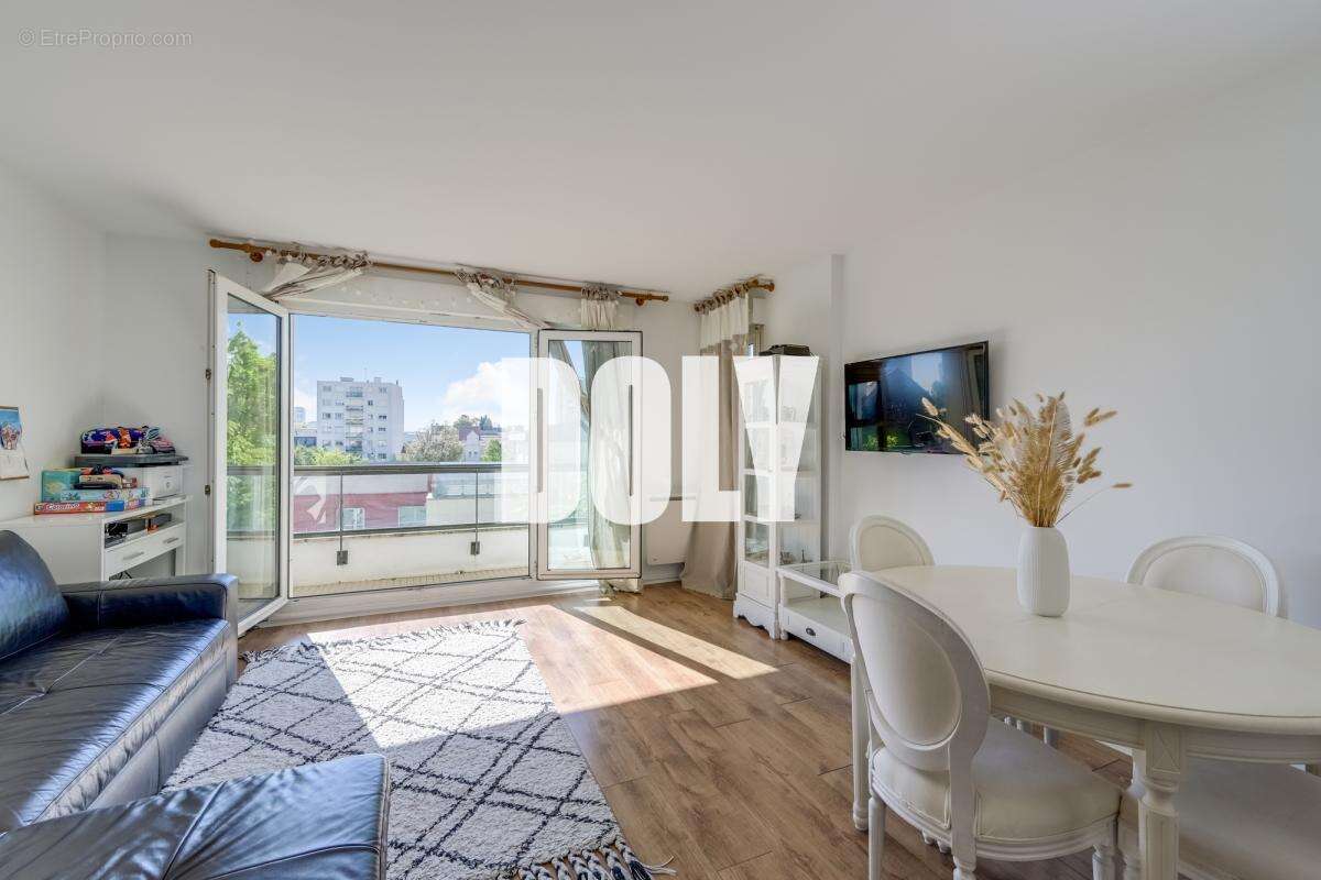 Appartement à PUTEAUX