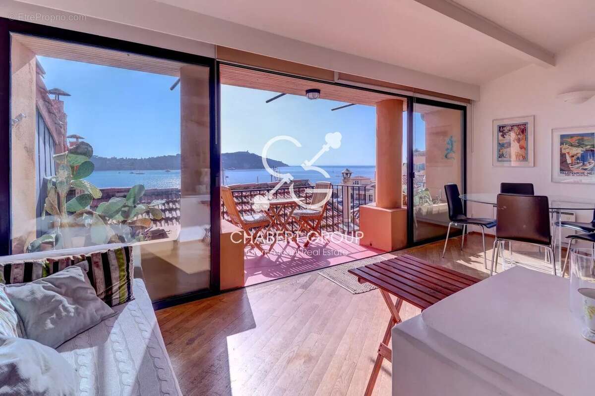 Appartement à VILLEFRANCHE-SUR-MER