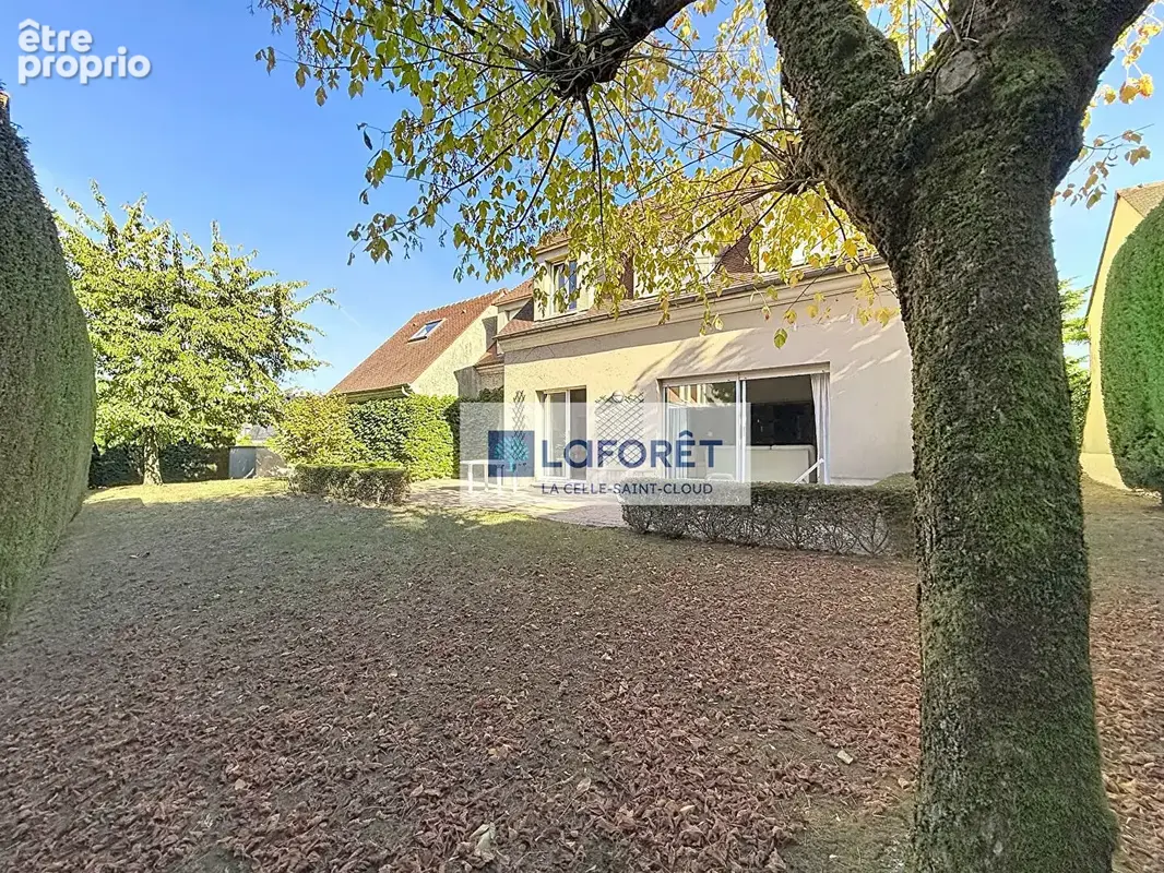 Maison à LOUVECIENNES