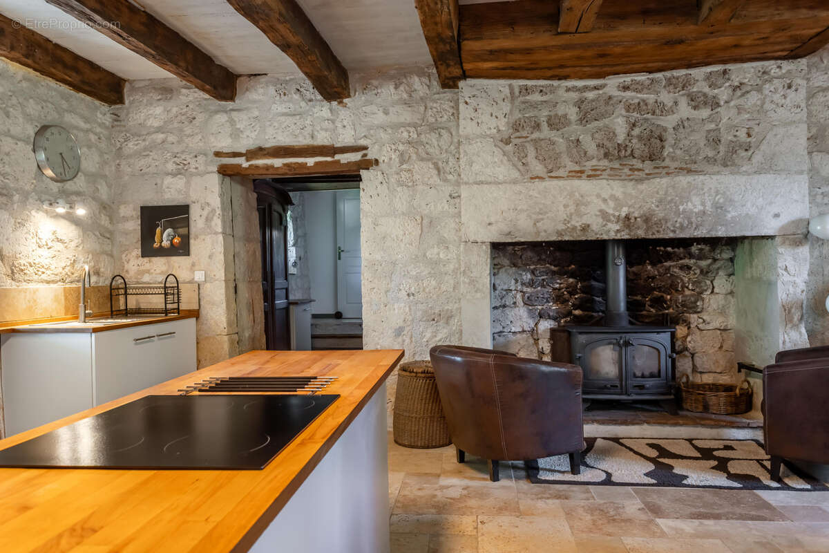 Propriété de campagne avec piscine et dépendances - photo 27