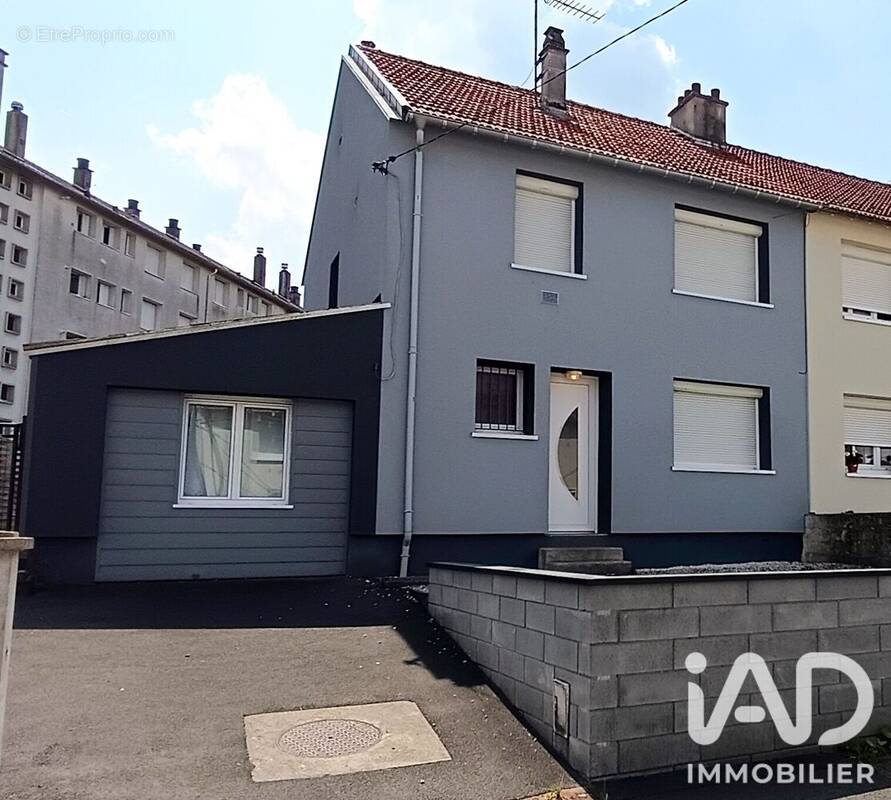 Photo 1 - Maison à CHARLEVILLE-MEZIERES