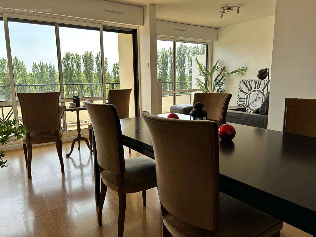 Appartement à BLANQUEFORT