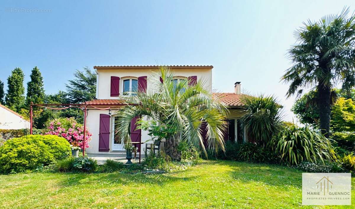 Maison familiale 146m2 6 pièces Basse-Goulaine - photo 2