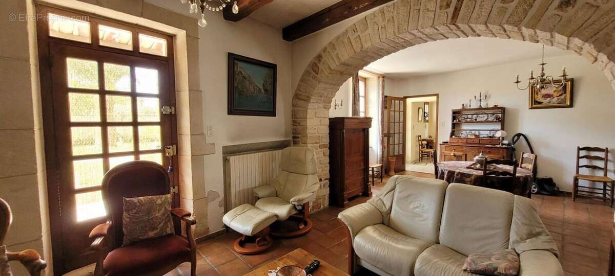 Maison à PONT-SAINT-ESPRIT