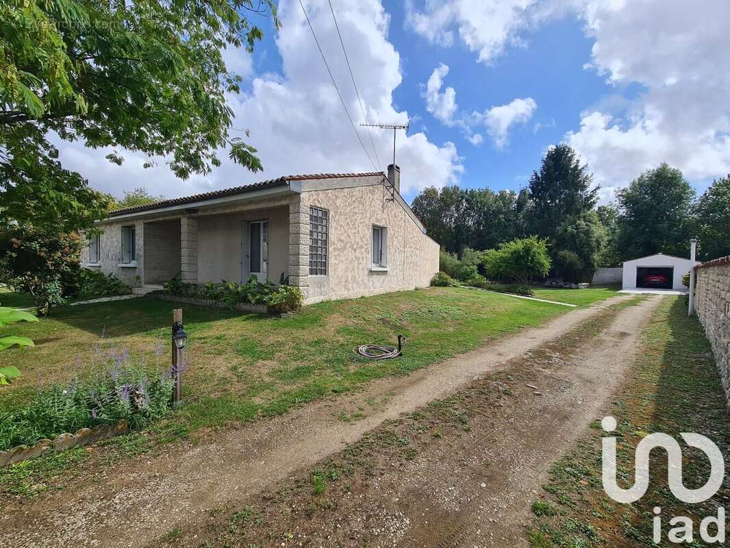 Photo 4 - Maison à VARAIZE