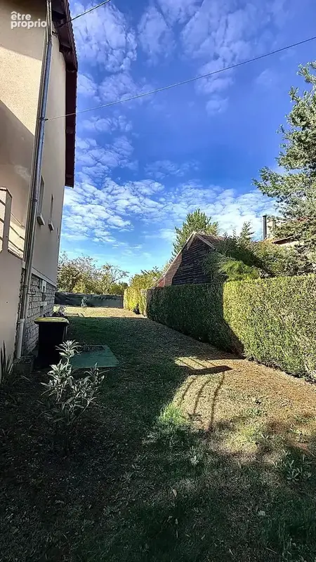 Auxerre – Une maison familiale rare face à un parc remarquable - photo 5