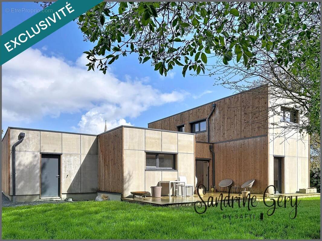 Photo 1 - Maison à SENONNES