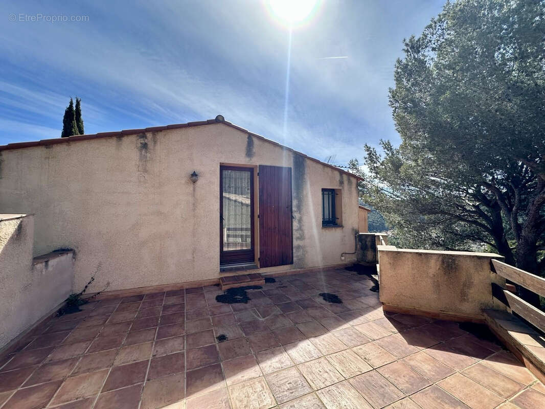 Maison à CARNOUX-EN-PROVENCE