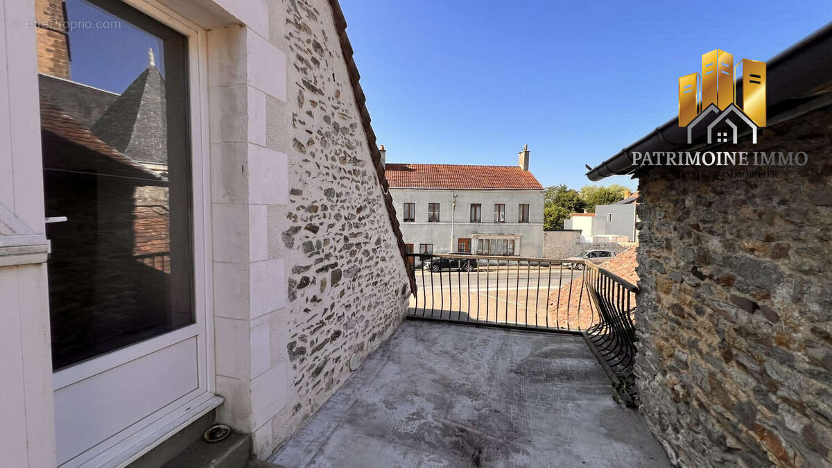 Maison 72 m² à Gesnes-Le-Gandelin  - photo 9