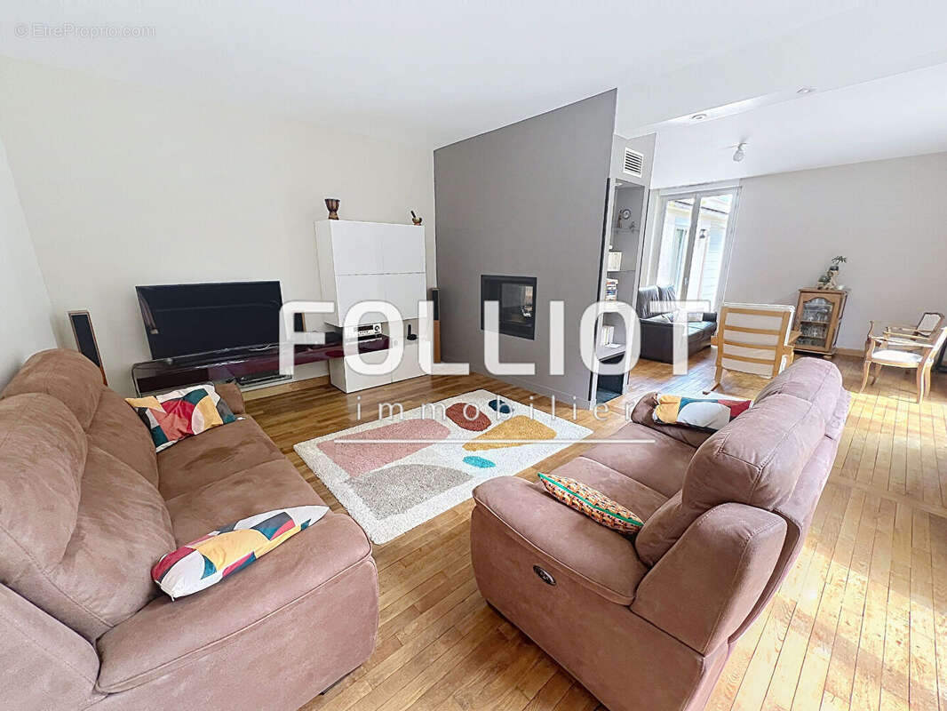 A VENDRE Maison de ville 50000 SAINT LO - photo 5
