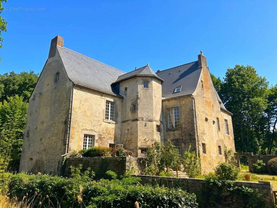 Maison à LAVAL