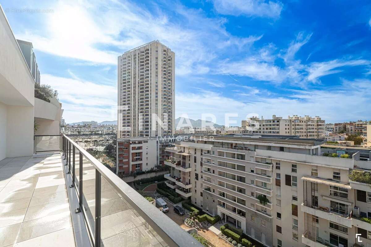 Appartement à MARSEILLE-8E