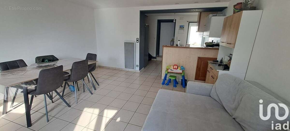 Photo 4 - Maison à REFFANNES