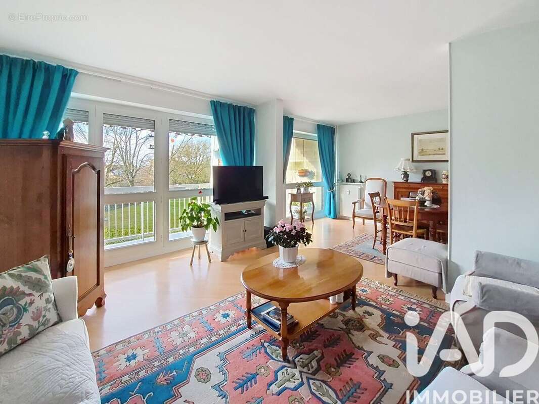 Photo 3 - Appartement à VERNEUIL-SUR-SEINE