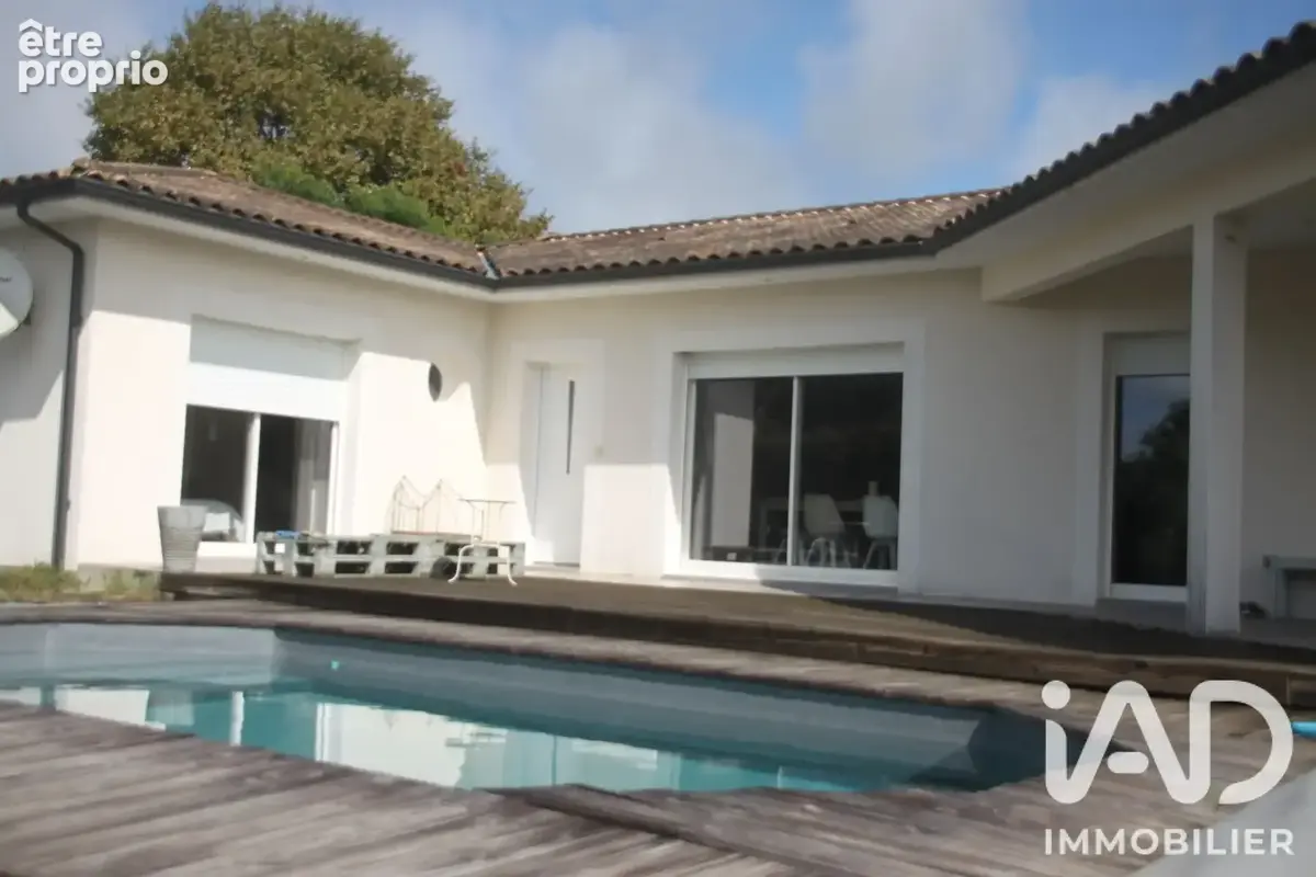 Photo 1 - Maison à ROAILLAN