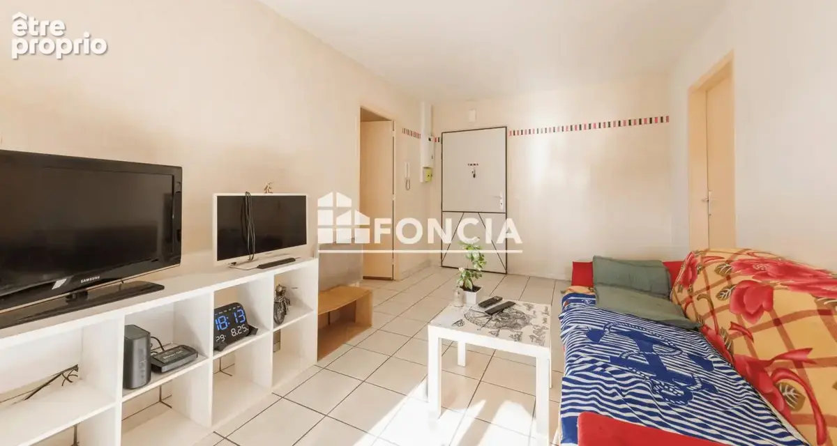 Appartement T2 de 36 m² avec terrasse, parking en sous sol et cave – Secteur Chambre de Commerce - photo 2