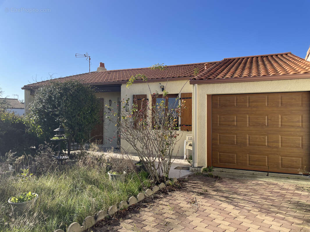 Maison à LA JARRIE