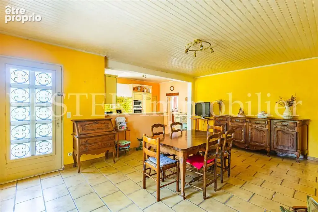 Cavaillon - villa 202 m² - 3641 m² terrain - 4 chambres - piscine - photo 8