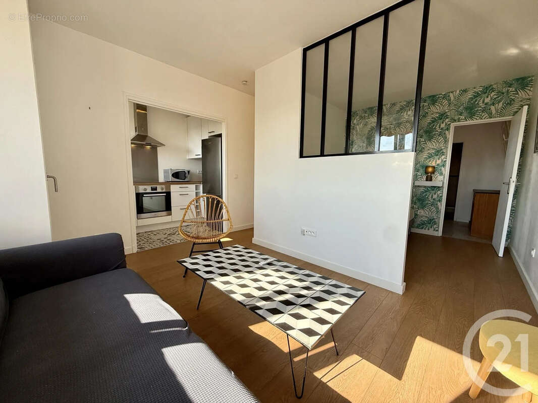 Appartement à FONTAINEBLEAU