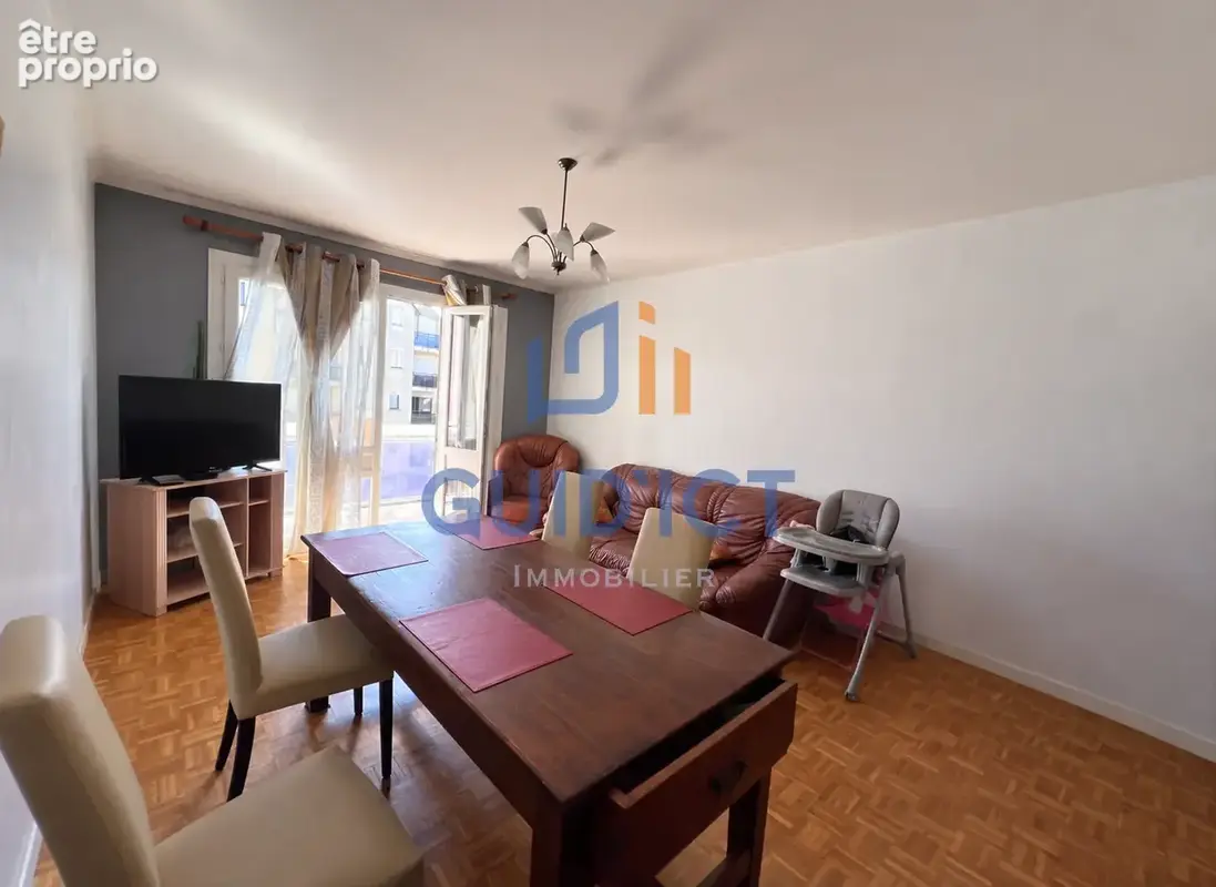 Photo Appartement à Onet-Le-Chateau au prix de 138 500€