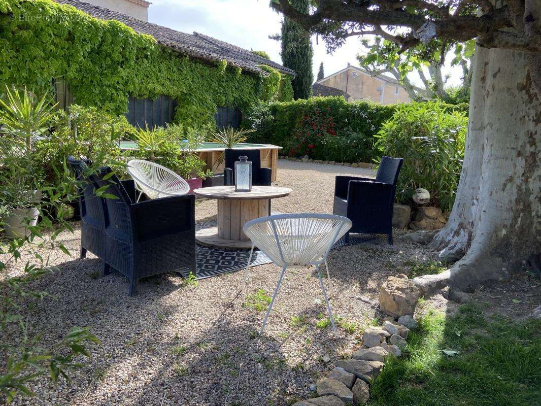 Exclusivite jonquieres partie de mas 197 m² 5 chambres - photo 4