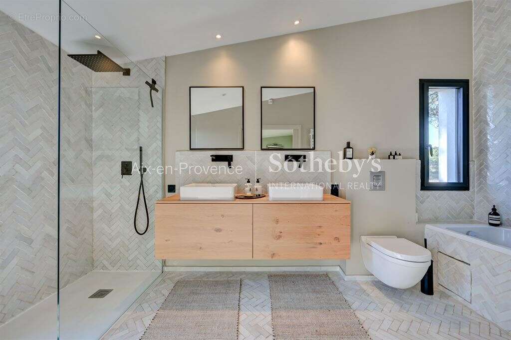 Maison à AIX-EN-PROVENCE