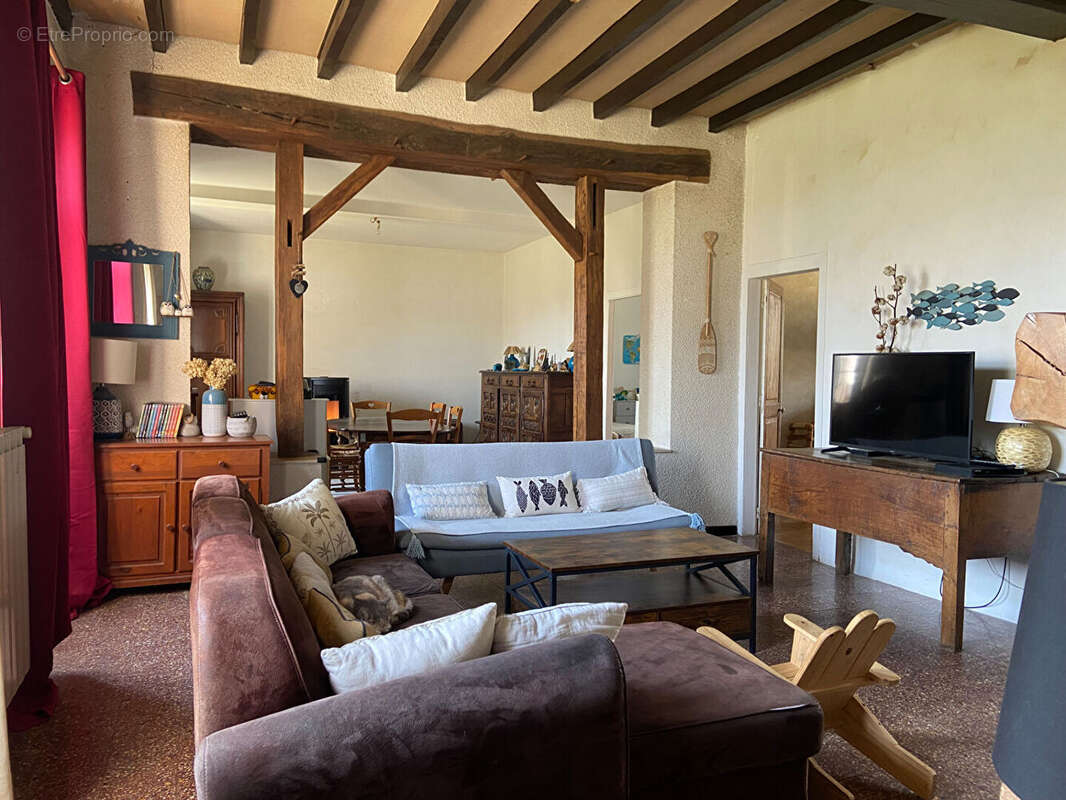 Maison à BILLY-CHEVANNES