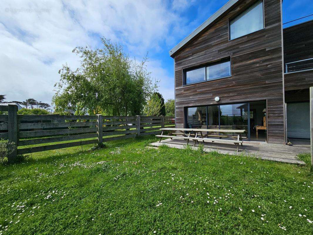 Maison duplex au sein d'une petite copropriété d'architecte ! Lot "Flore" - photo 2