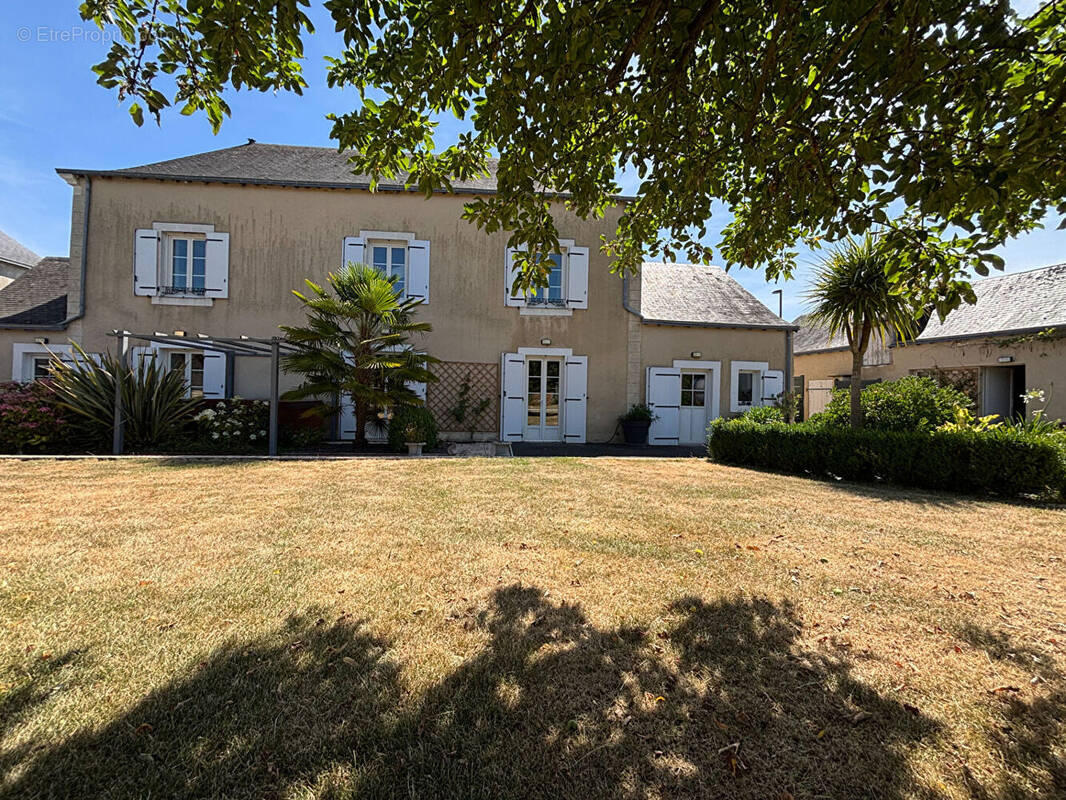 Maison à BALLEE