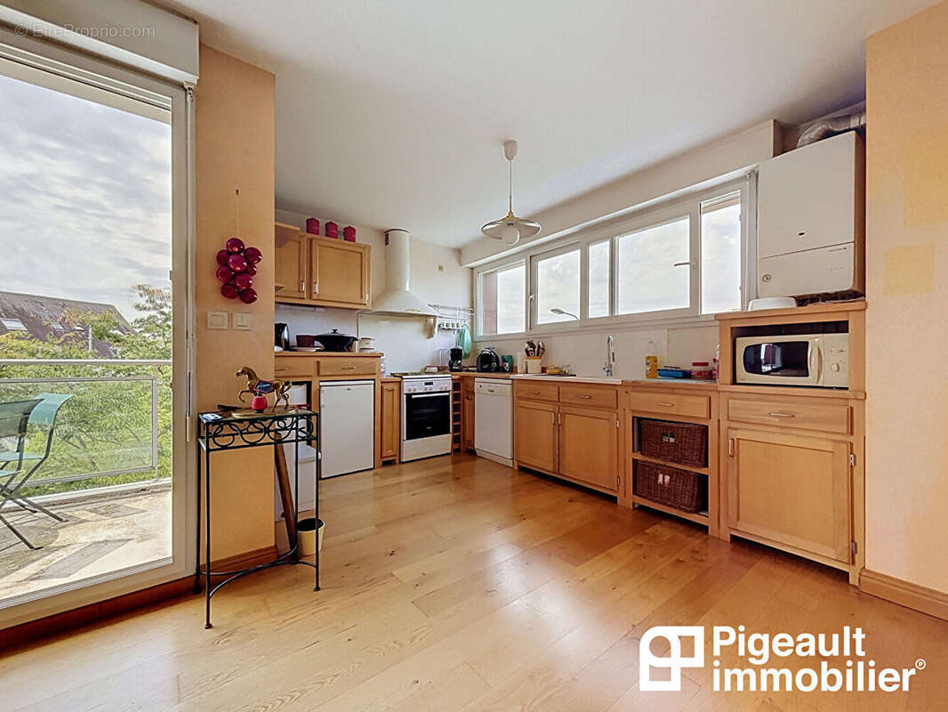 Appartement T4 à vendre - 3 chambres - Montgermont - Balcon - Garage - photo 10