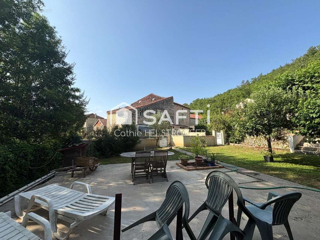 Maison 237 m² à Saint-Vincent-Rive-D'olt  - photo 4