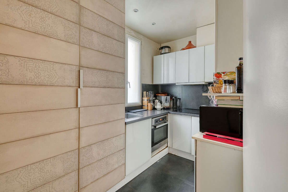 Appartement à PARIS-18E
