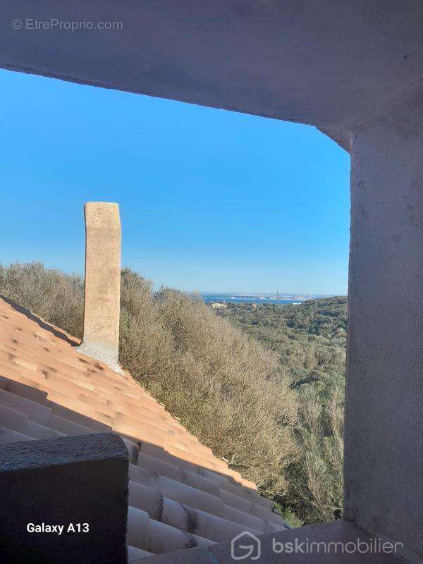 Oasis de tranquillité au cœur de Bonifacio, villa d'exception sur terrain de 3 hectares ! - photo 3