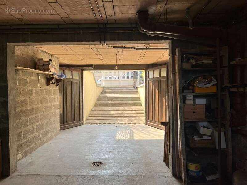 Maison à ROSNY-SUR-SEINE