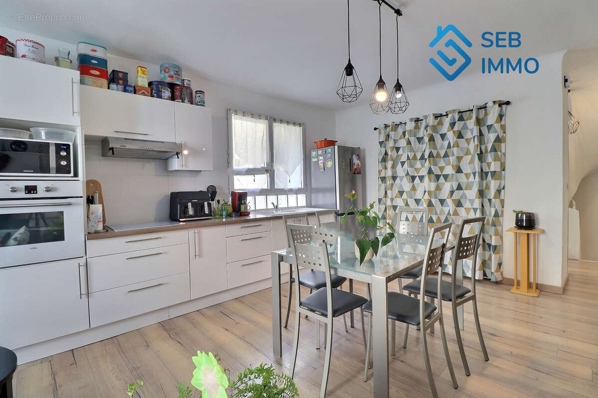 Maison à CANET-EN-ROUSSILLON