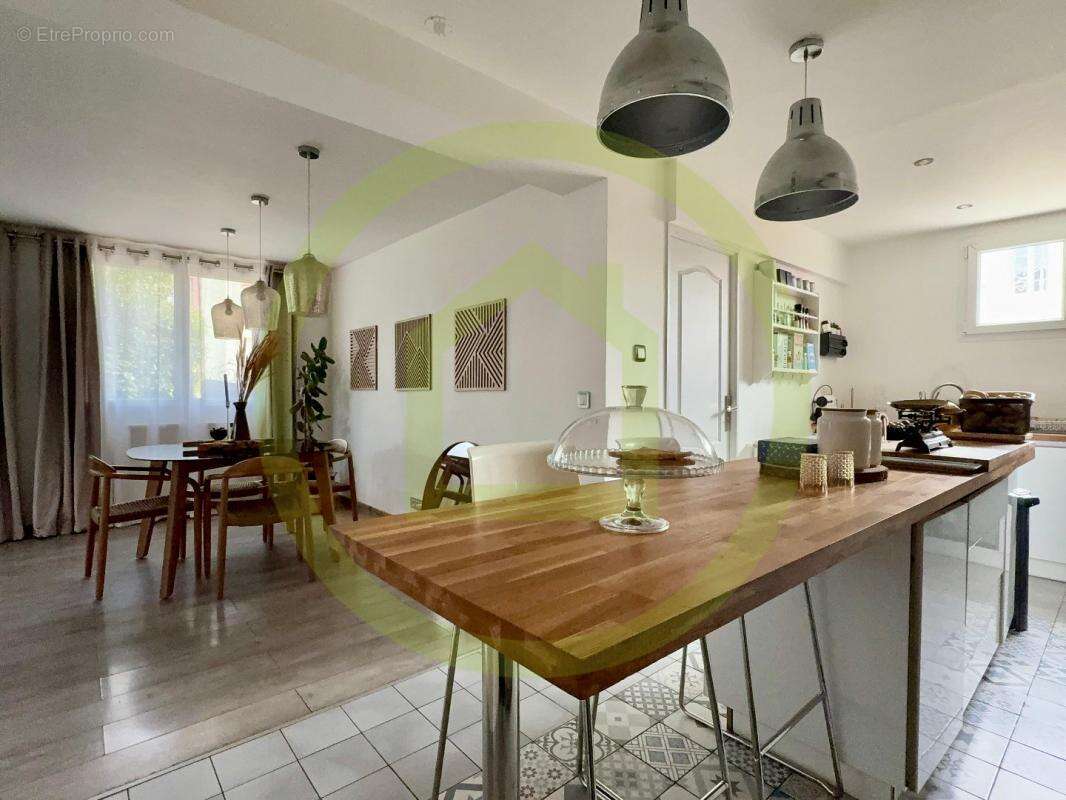 Maison à ENGHIEN-LES-BAINS