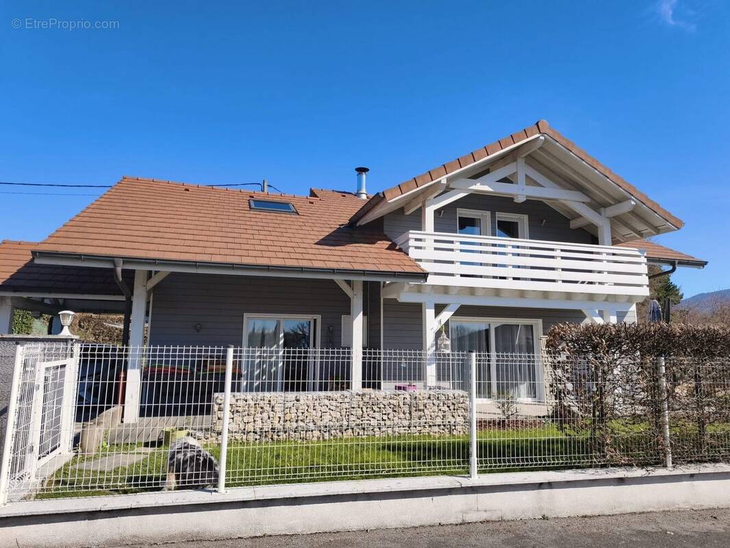 Maison à BALLAISON
