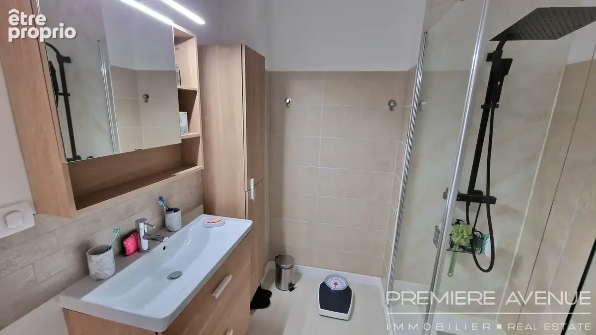 Sainte-maxime appartement 3 pieces centre ville entierement renove - photo 8