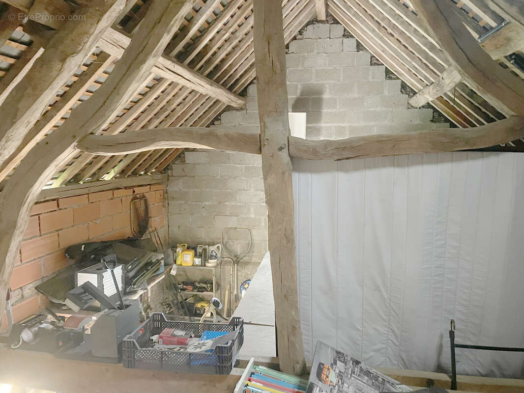 Maison à SAINTE-GENEVIEVE