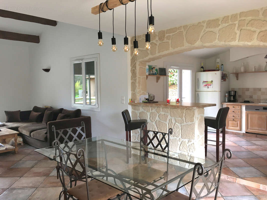Maison à LA CADIERE-D'AZUR
