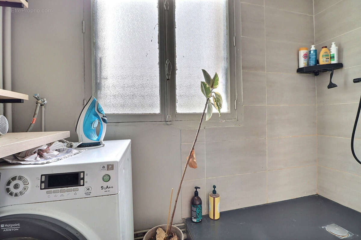 Appartement à AUBERVILLIERS