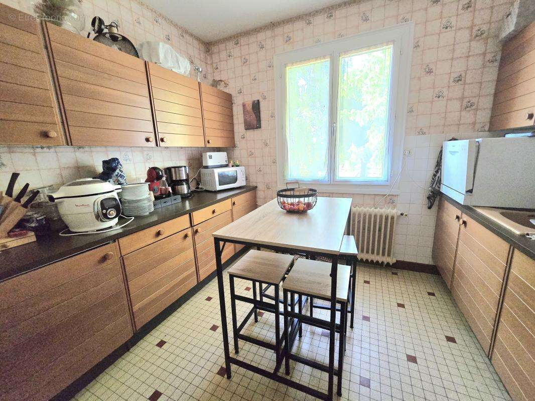 Maison 97 m² à Prin-Deyrancon  - photo 7