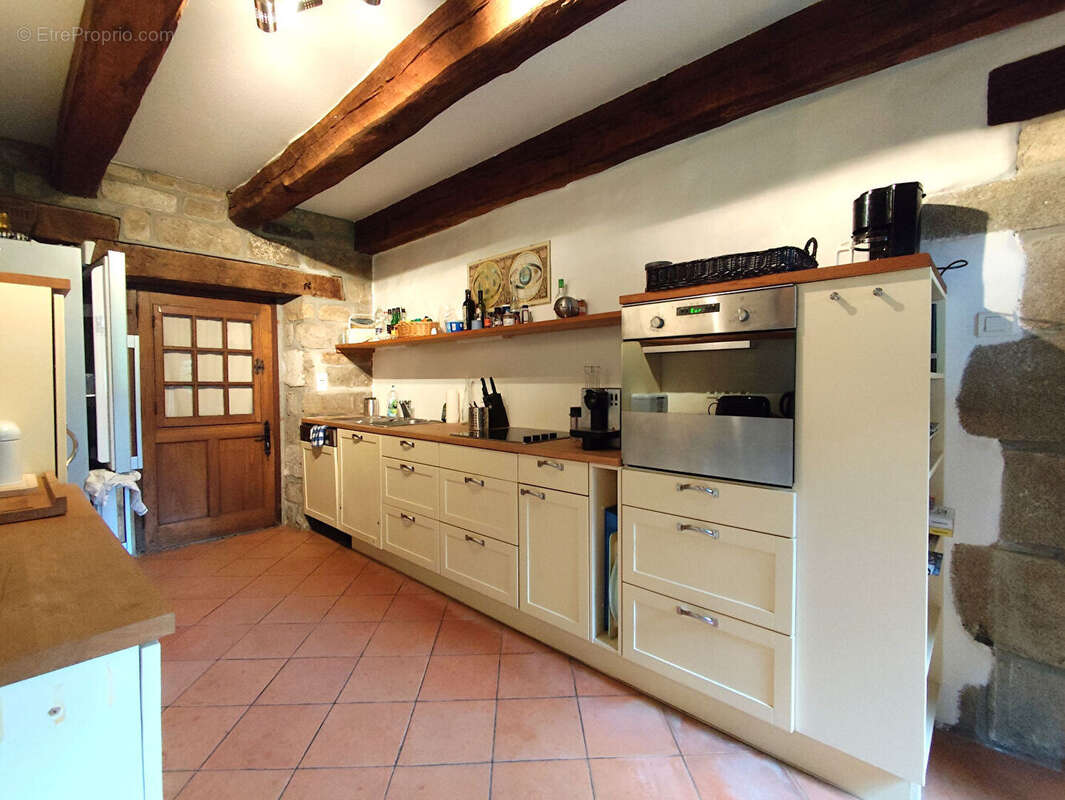 Maison à COMBRIT