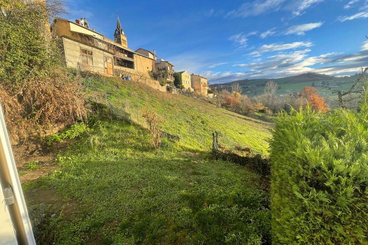 Maison à SAINT-FORGEUX