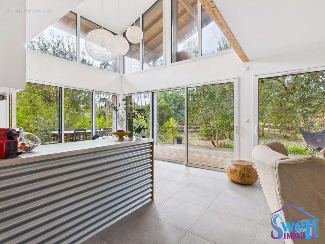 Maison à MOLIETS-ET-MAA