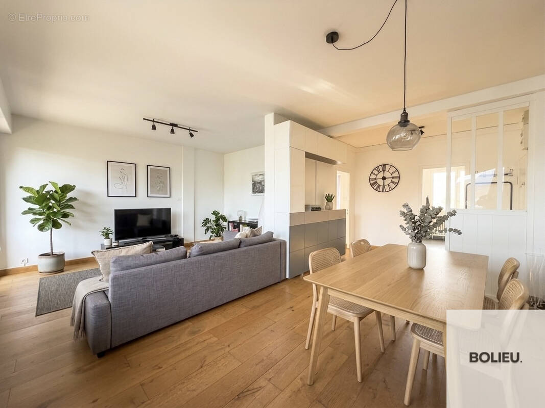 Appartement à ANNEMASSE