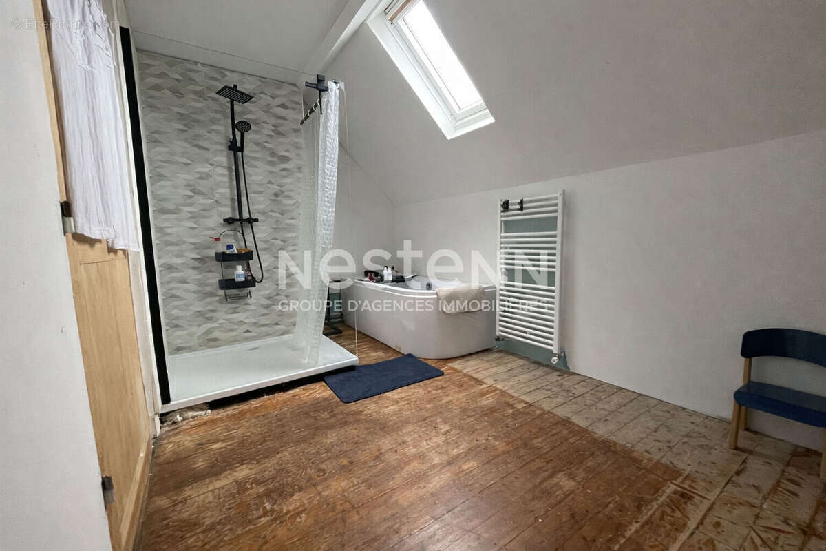 A VENDRE - Maison de charme à 10 min de CHAUMONT EN VEXIN - 4 chambres - 800 m² de terrain avec dépendance - photo 11