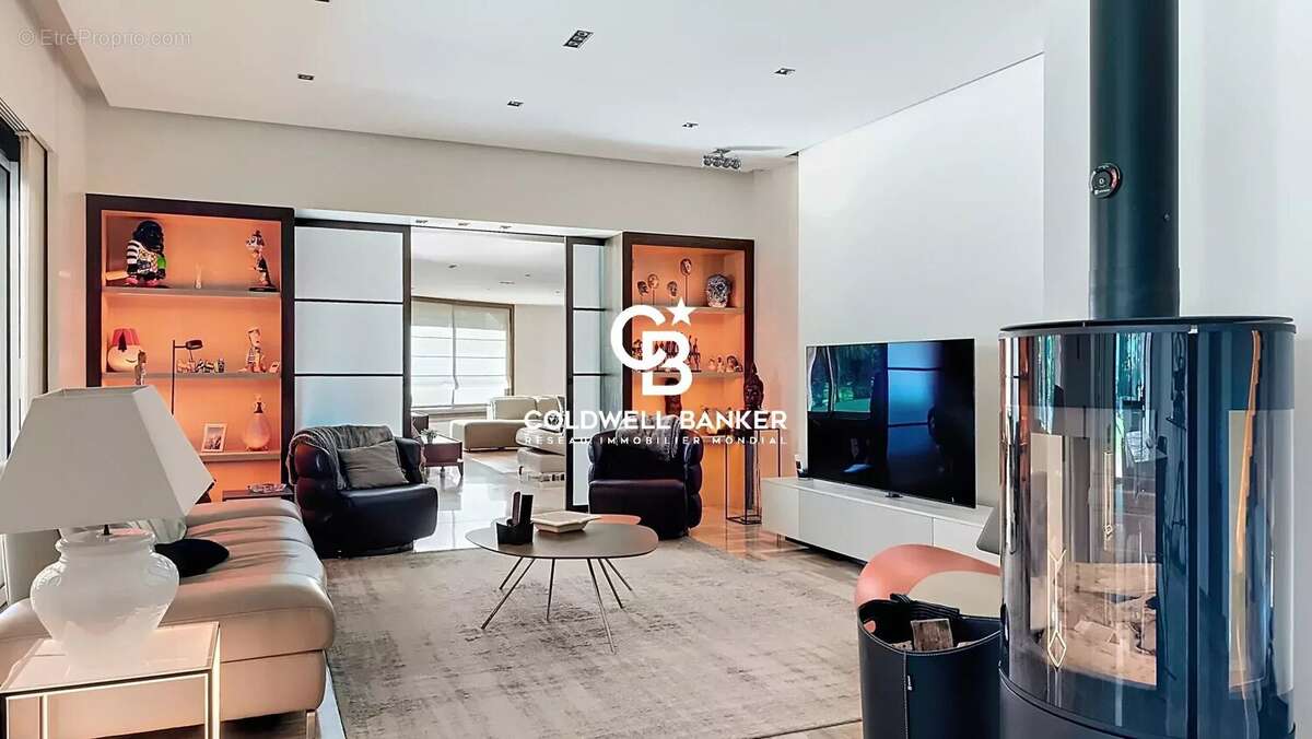 Maison à LES HERBIERS